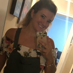 Meet your Posher, Malisa